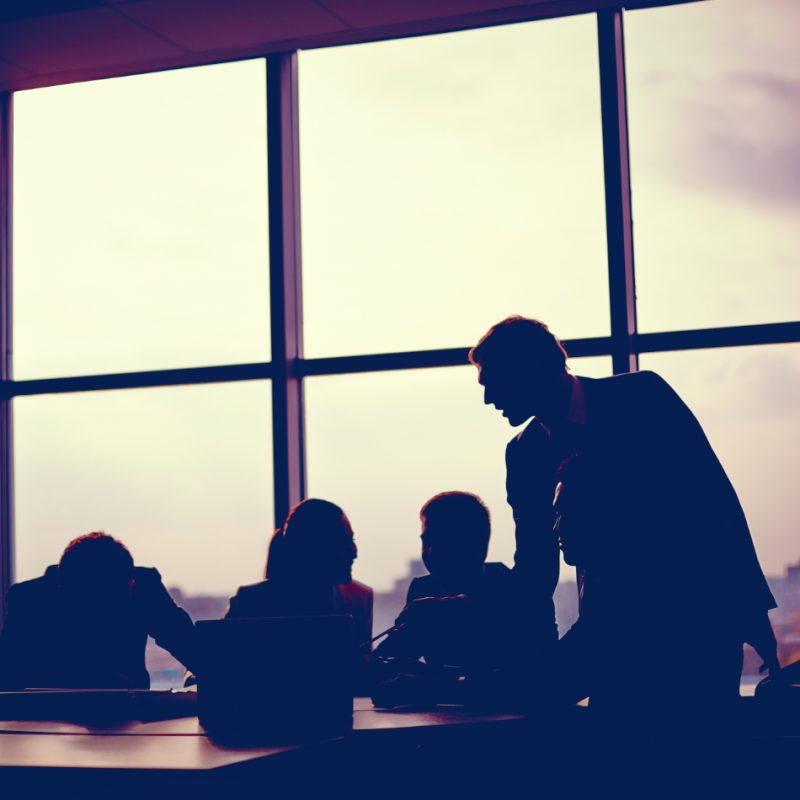 El fin del contenido de relleno: Thought Leadership B2B en la era de la IA